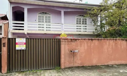 Casa com 4 quartos à venda no Fátima, Joinville 