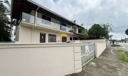 Casa com 4 quartos à venda no João Costa, Joinville 