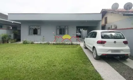 Casa com 3 quartos à venda no Adhemar Garcia, Joinville 