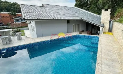 Casa com 3 quartos à venda no Glória, Joinville 