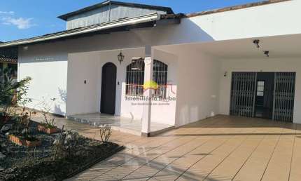 Casa com 3 quartos à venda no Floresta, Joinville 