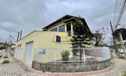 Casa com 3 quartos à venda no Boehmerwald, Joinville 