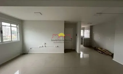 Sala comercial para alugar no Bom Retiro, Joinville 
