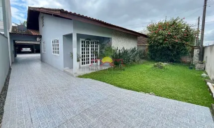 Casa com 3 quartos à venda no Fátima, Joinville 