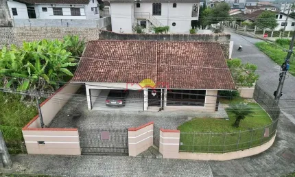 Casa com 2 quartos à venda no Floresta, Joinville 