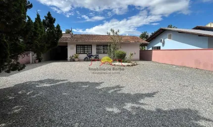 Casa com 3 quartos à venda no Glória, Joinville 