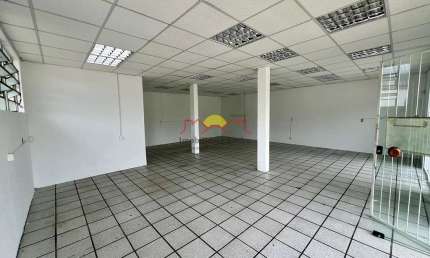 Sala comercial para alugar no Itaum, Joinville 