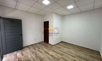 Sala comercial para alugar no Anita Garibaldi, Joinville 