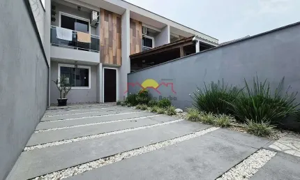 Casa com 3 quartos à venda na Vila Nova, Joinville 