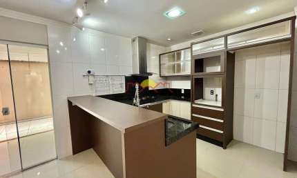 Casa com 3 quartos à venda no Floresta, Joinville 
