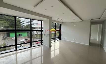 Sala comercial para alugar no Bom Retiro, Joinville 