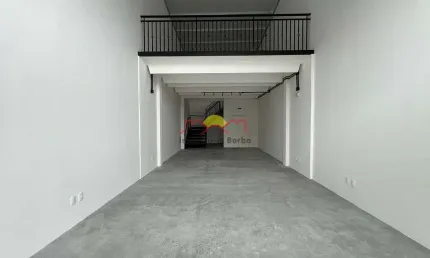Sala comercial para alugar no Anita Garibaldi, Joinville 
