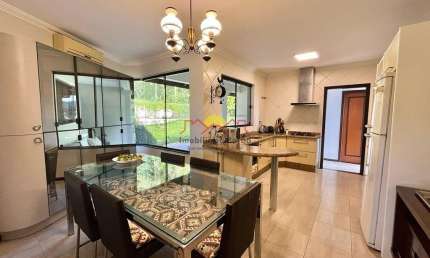 Casa com 4 quartos à venda em Santa Catarina, Joinville 