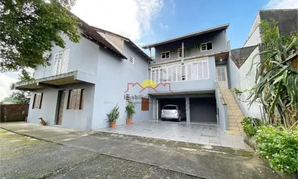 Casa com 4 quartos à venda no Petrópolis, Joinville 