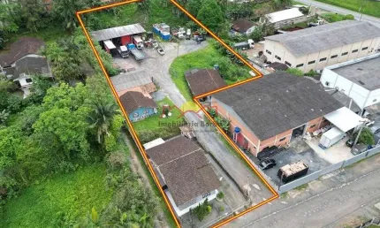 Terreno comercial à venda no Nova Brasília, Joinville 