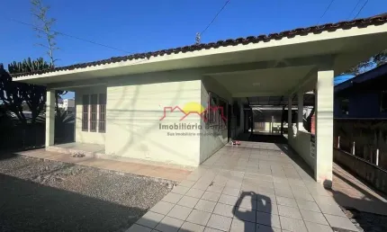 Casa com 4 quartos à venda no João Costa, Joinville 