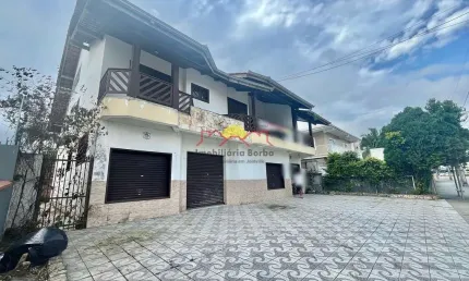 Casa com 5 quartos à venda no Guanabara, Joinville 