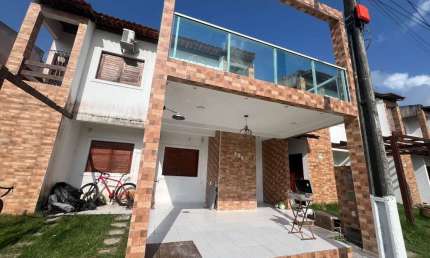 Casa em Condomínio Fechado com  3 dormitórios em Marechal Deodoro -  106m²