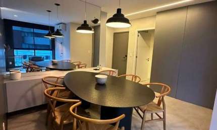 Apartamento com 3 dormitórios sendo 1 suíte no Bairro da Jatiúca - 89m²
