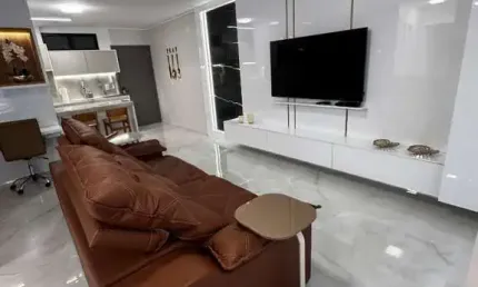 Apartamento com 3 quartos sendo um suíte de 87m², no bairro da Jatiúca