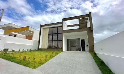Casa com 3 dormitórios sendo 1 suíte + Lavabo em Marechal Deodoro - 100m²