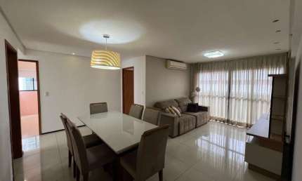 Apartamento com 3 dormitórios sendo 2 suítes uma delas com closet na Jatiúca - 98m²