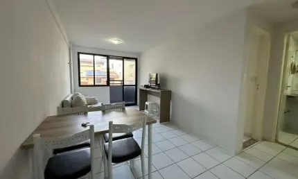 Quarto e Sala Mobiliado no Bairro de Cruz das Almas - 64m²