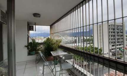 Apartamento com 3 quartos à venda na Professor Castilho, 360, Campo Grande, Rio de Janeiro por R$ 550.000