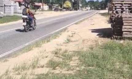 Chácara / sítio com 4 quartos à venda na Rodovia Amaral Peixoto Km 65 Madressilva, 65, Bacaxá, Saquarema por R$ 2.500.000