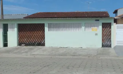 Casa com 2 quartos à venda na Praça Ângelo Guerra, 500, Jardim Umuarama, Itanhaém