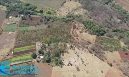 Sitio em uberlândia mg . região de grande valorização.