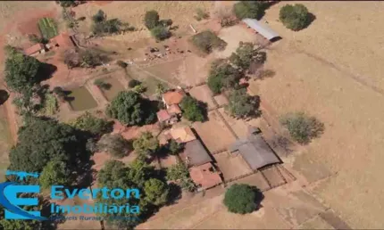 Fazenda à venda na Área Rural de Araguari, Araguari 