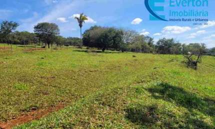 Chácara / sítio com 1 quarto à venda na Área Rural de Uberlândia, Uberlândia 