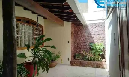 Casa com 3 quartos à venda no Aclimação, Uberlândia 