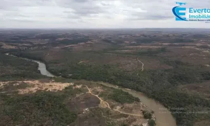 Fazenda com área de 268,91 alqueires, em são gonçalo do abaeté - mg;