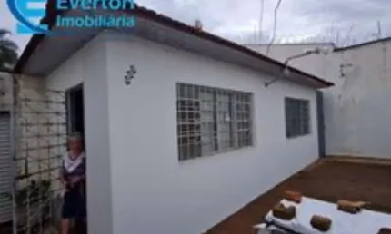 Casa com 3 quartos à venda no Brasil, Uberlândia 