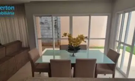 Casa condomínio fechado, 3 suítes com varanda e ar condicionado em 2 suítes, sala 2 ambientes, cozinha planejada, 2 pisos, área goumet completa