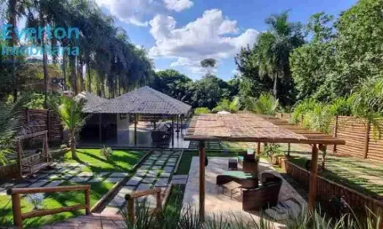 Chácara diferenciada - Moradia e Lazer - Condomínio Miranda V - Chácara medindo 1.500m2 rua acima da represa, apenas 28km de Uberlândia