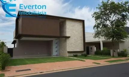 Casa de alto padrão, garagem  p/ 4 carros, pé direito duplo, 3 suites, 1 master, sala, cozinha e área gourmet,  piscina aquecida.
