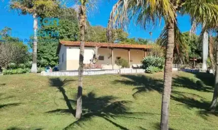 Chácara de tirar o fôlego a venda em cascalho rico-mg: ideal para pescaria e descanso! 2 quartos, 1 suíte,