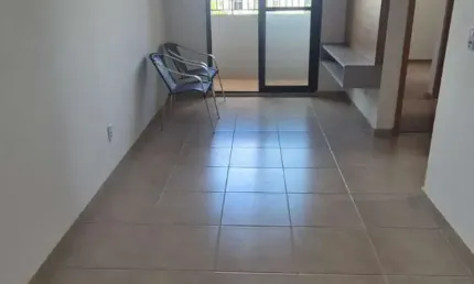 Apto de 2/4 em condomínio com elevador e infraestrutura de lazer completa.