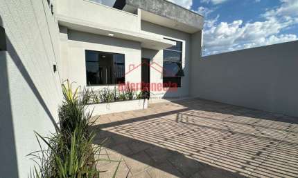 Casa com 2 quartos para alugar no Recanto Tropical, Cascavel 