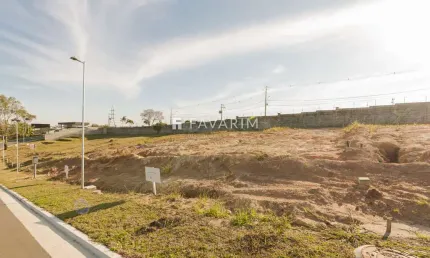 Terreno em condomínio fechado à venda na Rua da Pedreira, Campo Pequeno, Colombo por R$ 590.000