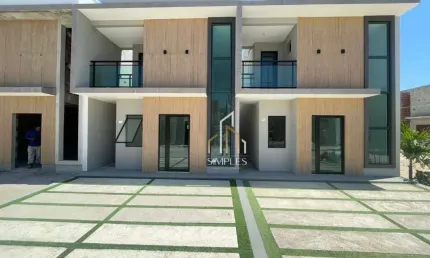 Casas Duplex em Condomínio com Lazer Completo – Conforto e Modernidade.