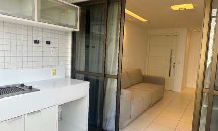 4 quartos, 2 suites  na  melhor localização do Rosarinho!