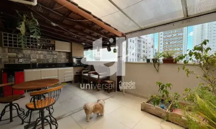 Cobertura ampla  com 3 quarto e 2 vagas de garagem à venda em são Matheus.