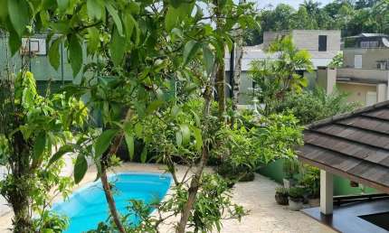 Excelente sobrado no Residencial Orleans, com área de lazer incluindo quadra de esportes, lago com carpas, piscina e quiosque