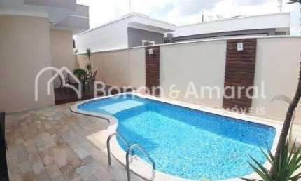 Belíssima Casa de Condomínio à Venda no Villa Lobos em Paulínia.