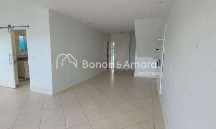 Excelente casa com 3 dormitórios em condomínio em Campinas/SP