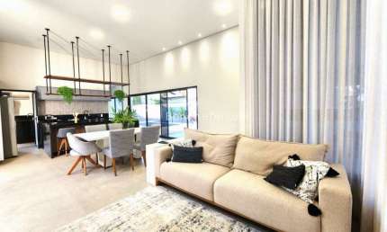 Casa térrea para venda com 03 quartos no Condomínio Residencial Terras do Cancioneiro, Parque Brasil 500, Paulínia.